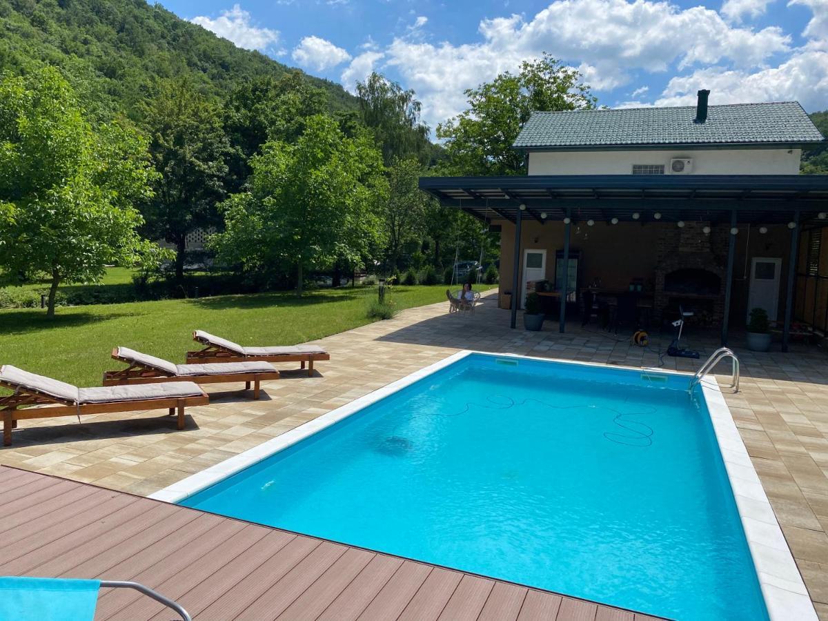 Soko Holiday Home Bihać Екстериор снимка